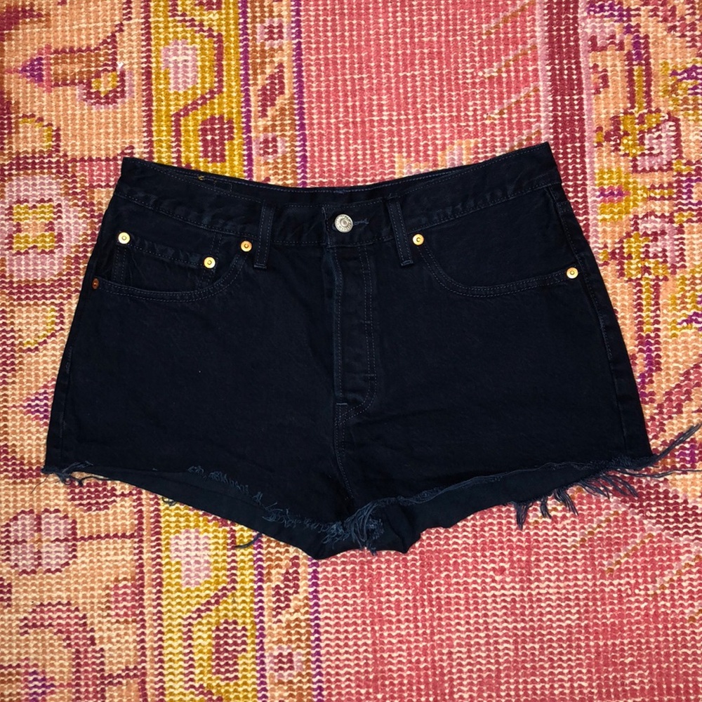 Levi’s 501 Dark Wash Cutoff Jean Shorts SZ 30 EUC